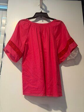 Trina Turk Pink Lightweight Top Size 8 – Boho Peasant Blouse with Lace Detail